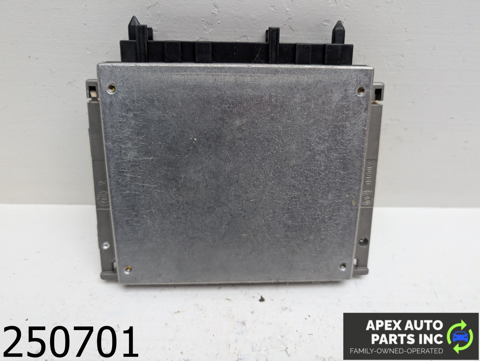 OEM 1993 Mercedes 300SE 3.2L Under hood GAS ECU Engine Control Module