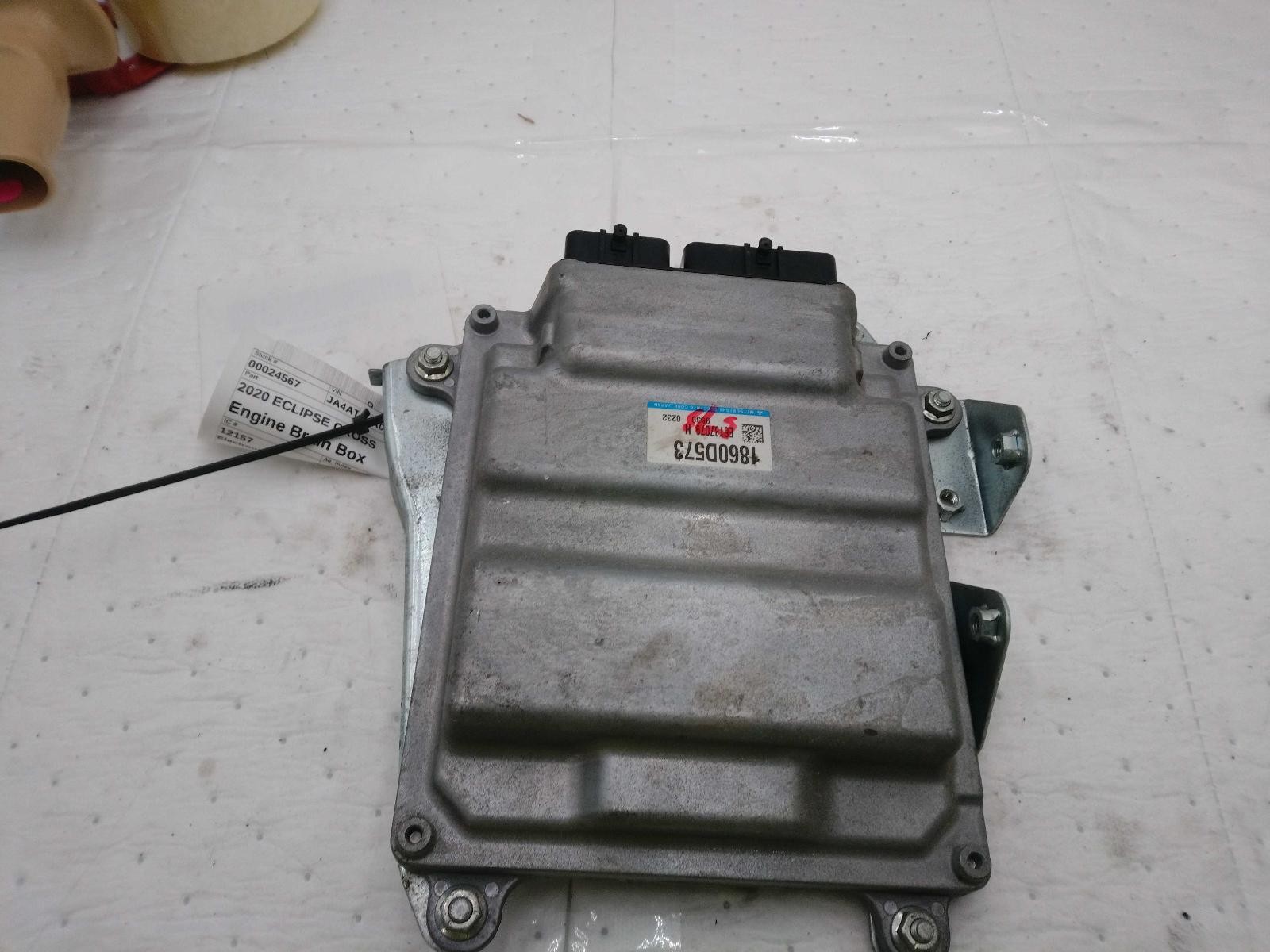 Used Engine Control Module (ECM) fits: 2020 Mitsubishi Eclipse cross Electronic