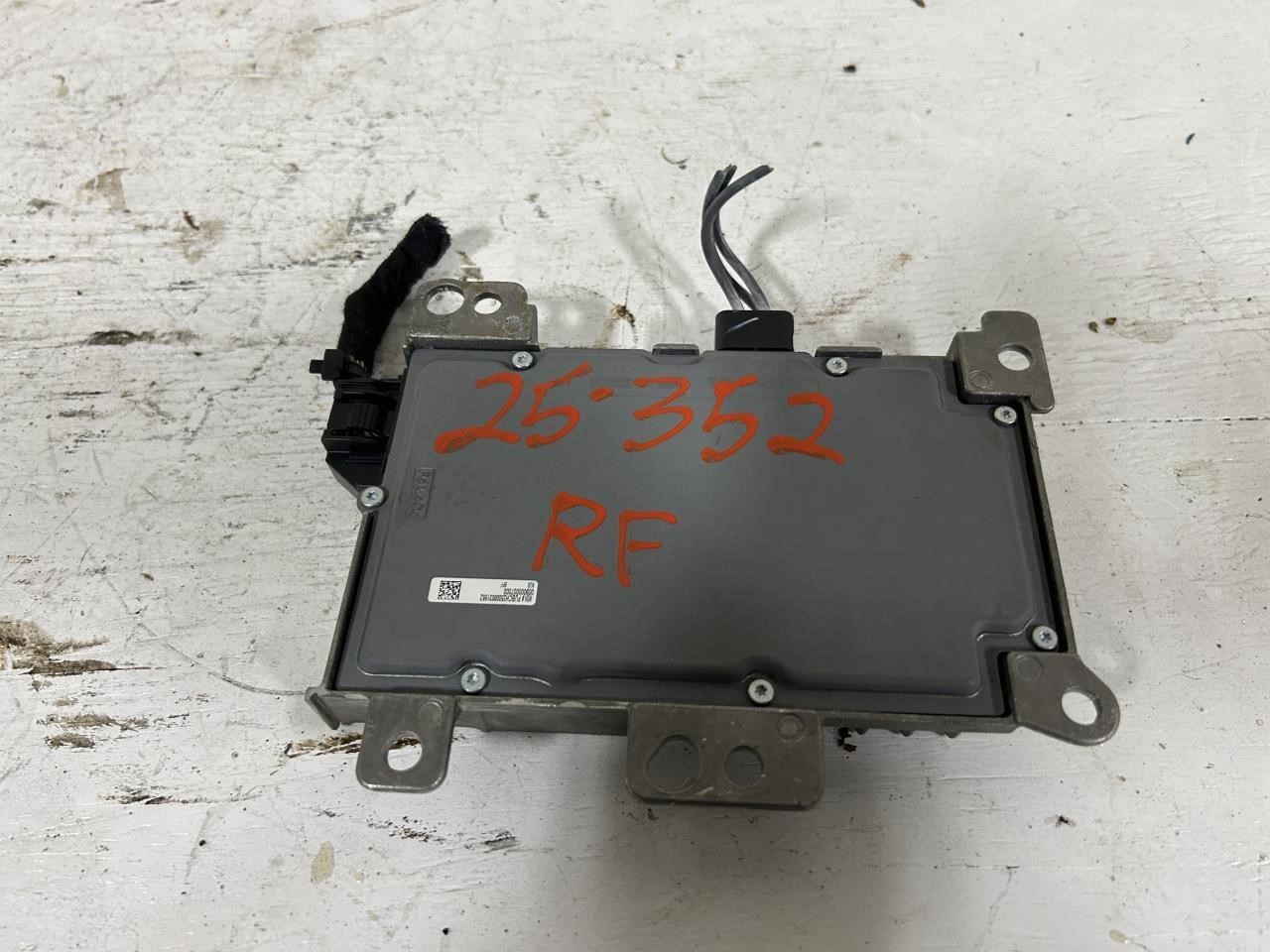 2025 FORD BRONCO Network Gateway Control Module OEM Part Number RU5T14H474BFF
