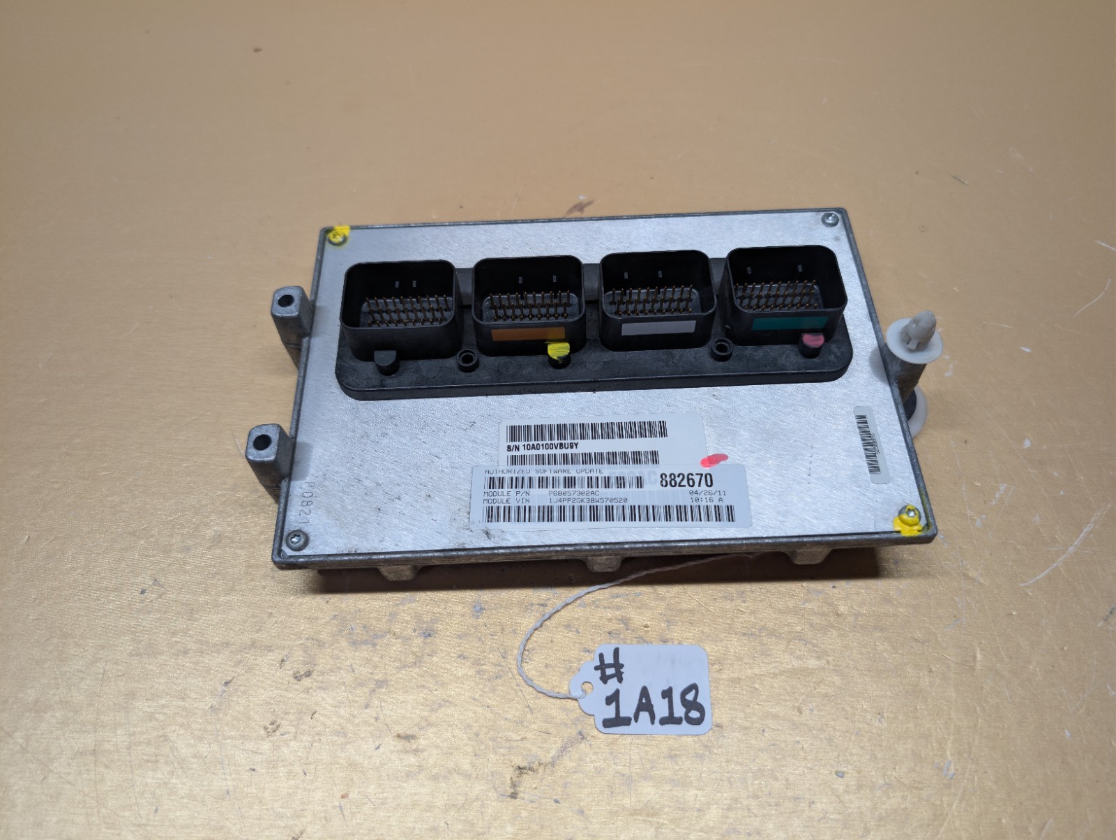 2011 JEEP LIBERTY 3.7L A/T ENGINE COMPUTER ECU ECM P68057302AC (OEM) #1A18