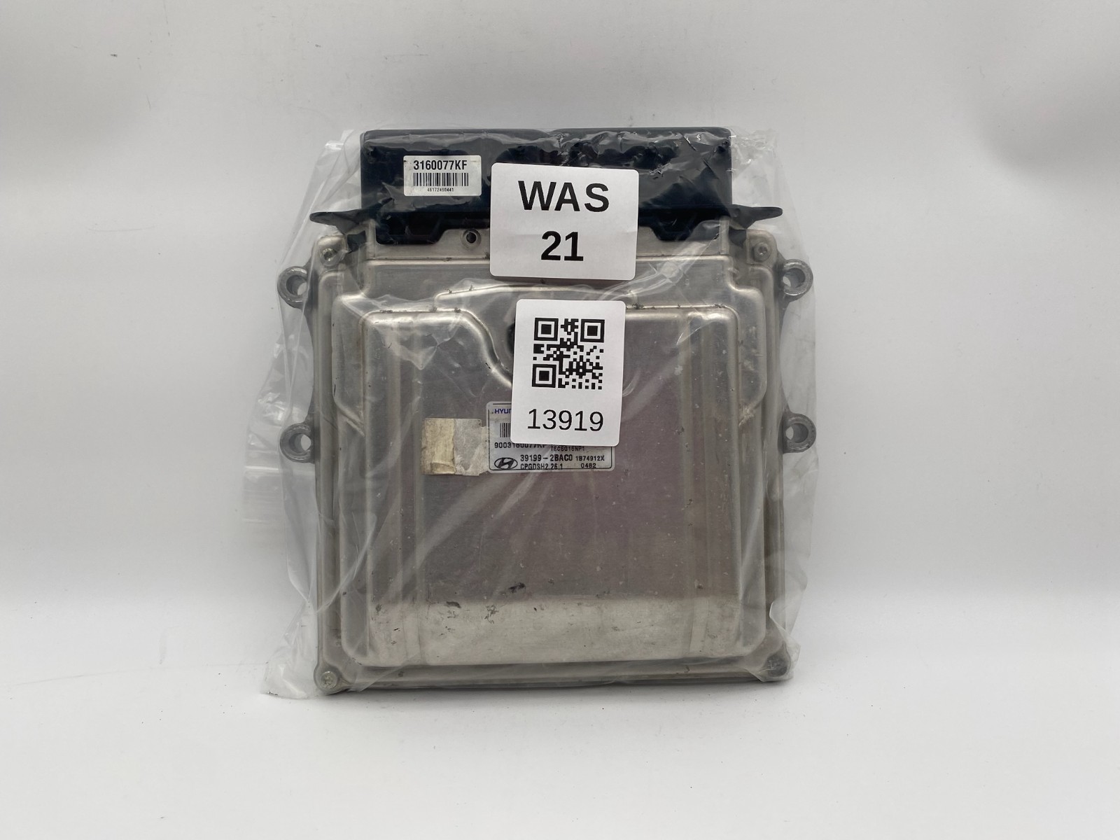 2018-2019 Hyundai Accent Engine Computer Control Module ECU ECM EBX 39199-2BAC0