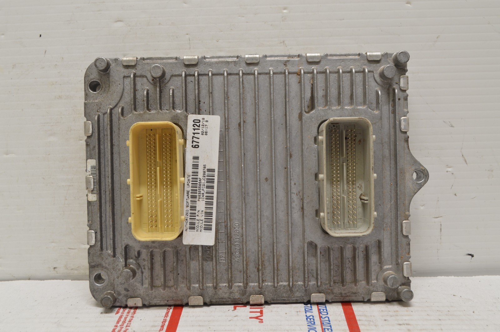 2018 2019 Jeep Grand Cherokee P68330924AA Engine Control Module Unit Ecm F70 031