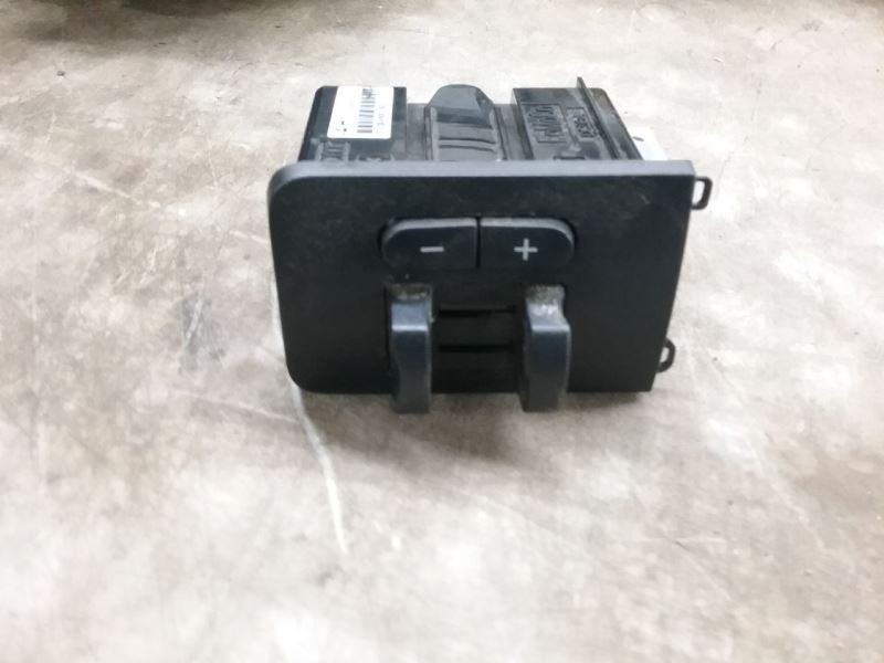 Chassis ECM Towing Control Dash Mounted Fits 11-14 FORD F250SD PICKUP 586695