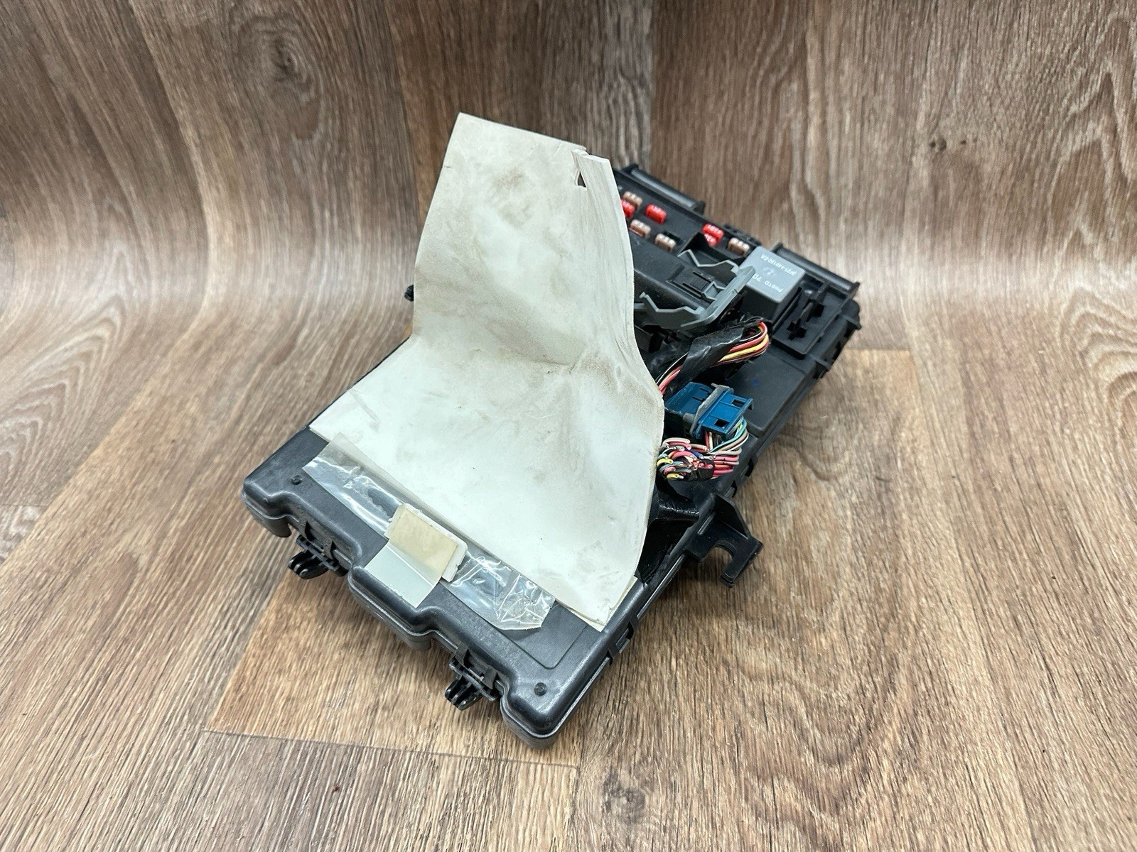 2007 2008 Ford Mustang Fuse Box Power Body Control Module BCU 7R3T-14B476-FF OEM