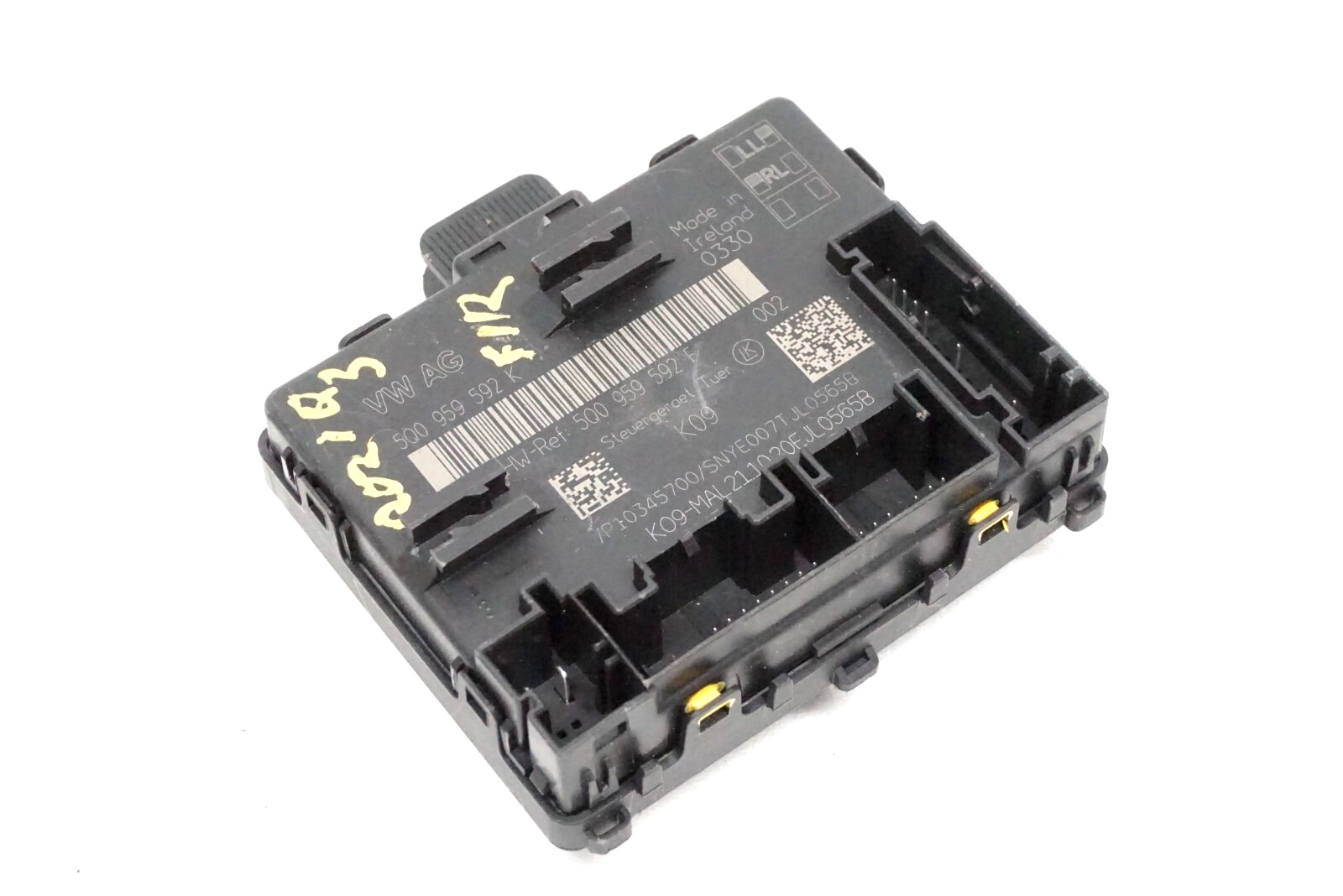 2019 – 2023 AUDI Q3 F3 FRONT RIGHT SIDE DOOR WINDOW CONTROL MODULE 5Q0959592K