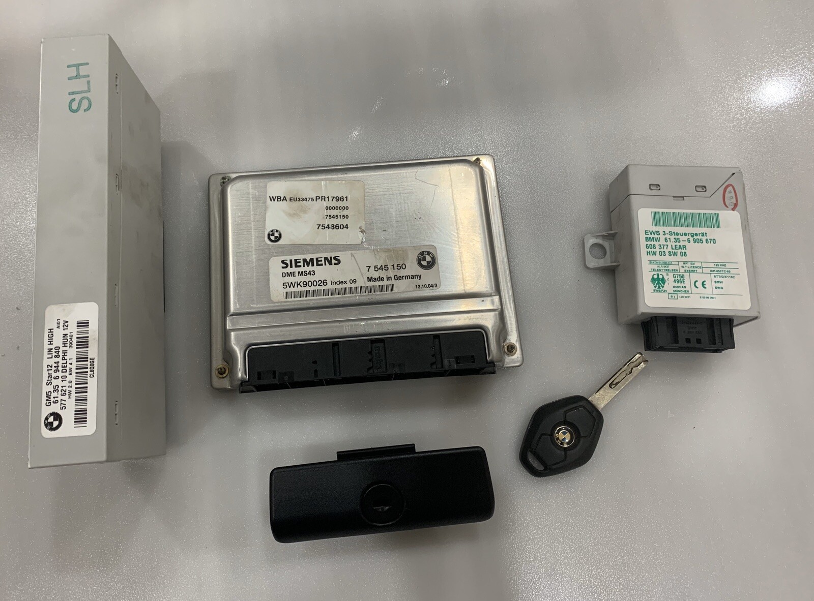 BMW OEM DME MS43 w/ GM5 Star12 Body Control Module, EWS 3, 1 Key + Glovebox Lock