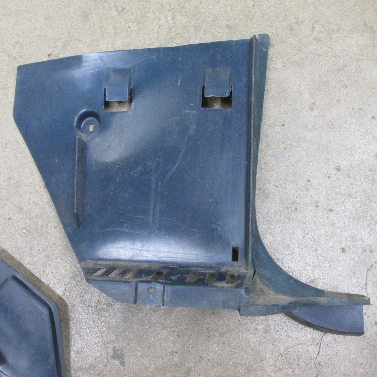85 CHEVY EL CAMINO GMC CABALLERO ECM ENGINE COMPUTER & KICK PANEL CASE 1226865