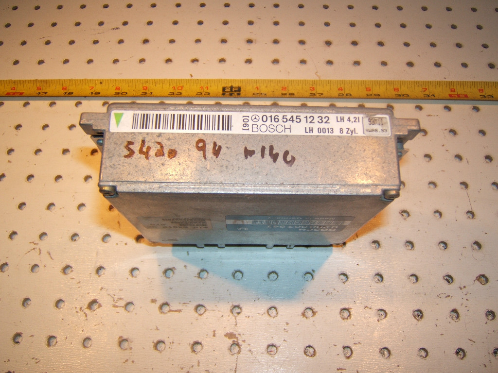 Mercedes W140 1994 S420 under Hood Bosch LH 0013 ECU Genuine MBZ OEM 1 Computer