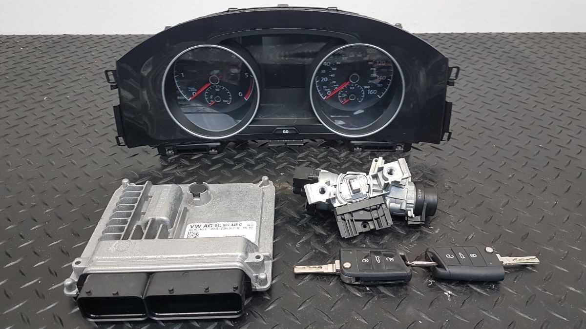 VW GOLF MK7 (A7) (5G) 2019 1.6 TDI ECU WITH SPEEDO, IGNITION & LOCKS 04L907455G