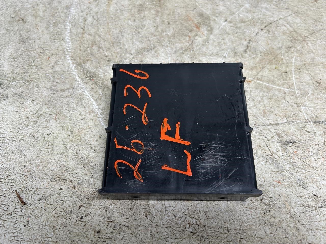 2025 CHEVROLET TRAVERSE Black Control Module OEM Part Number 13563788