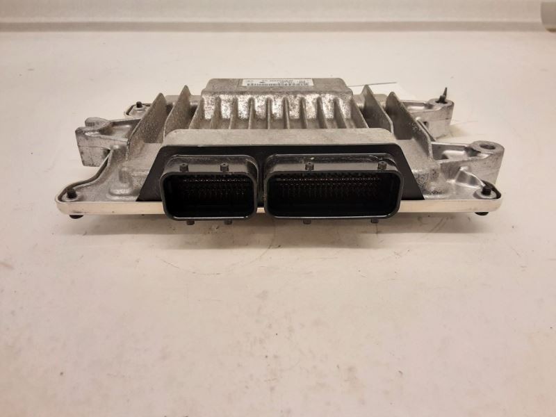 Engine ECM Electronic Control Module US Market AWD 1.5L Fits 19 CR-V 2952986