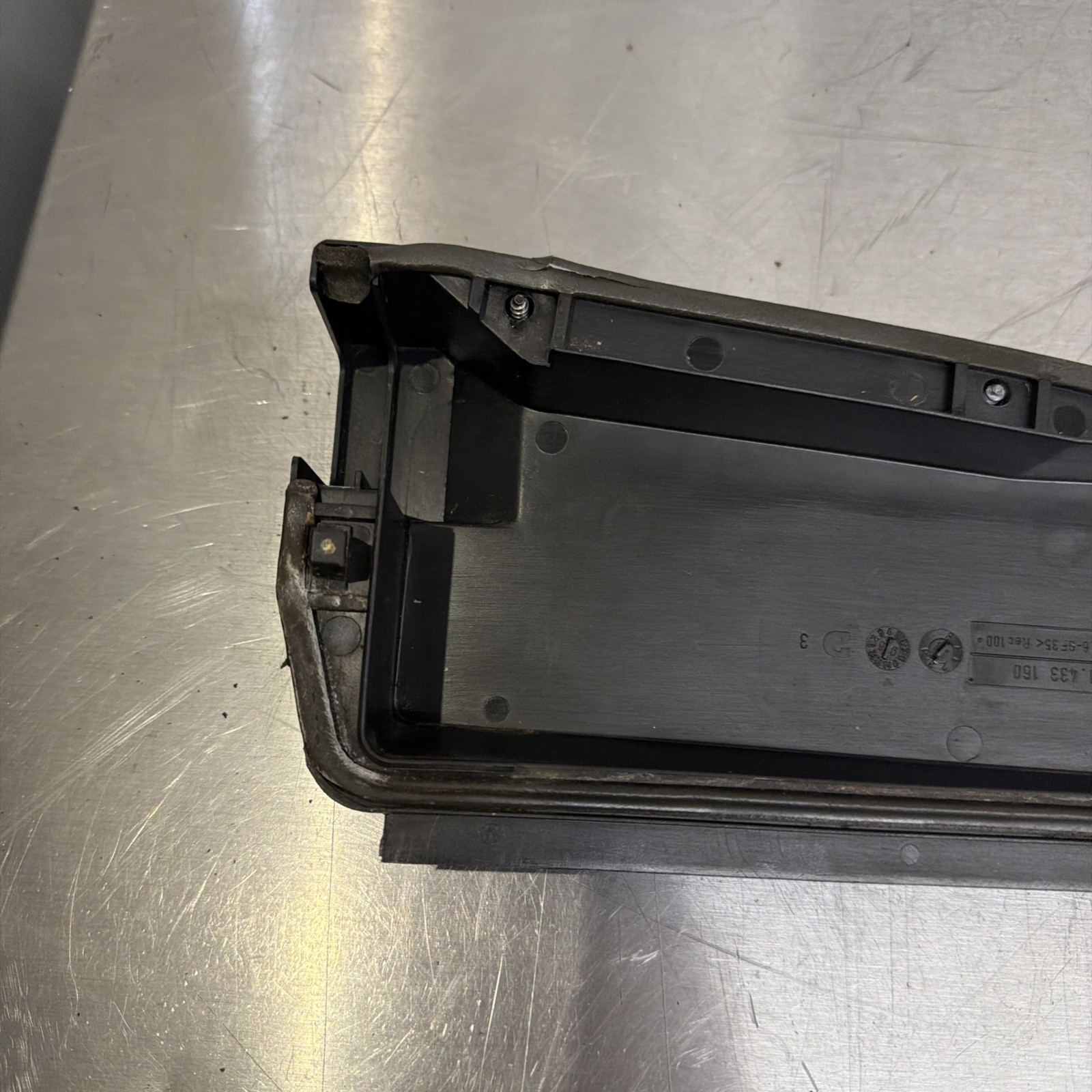 92-99 BMW E36 ECU Engine Computer Cover Plastic OEM W/Screws 1433160