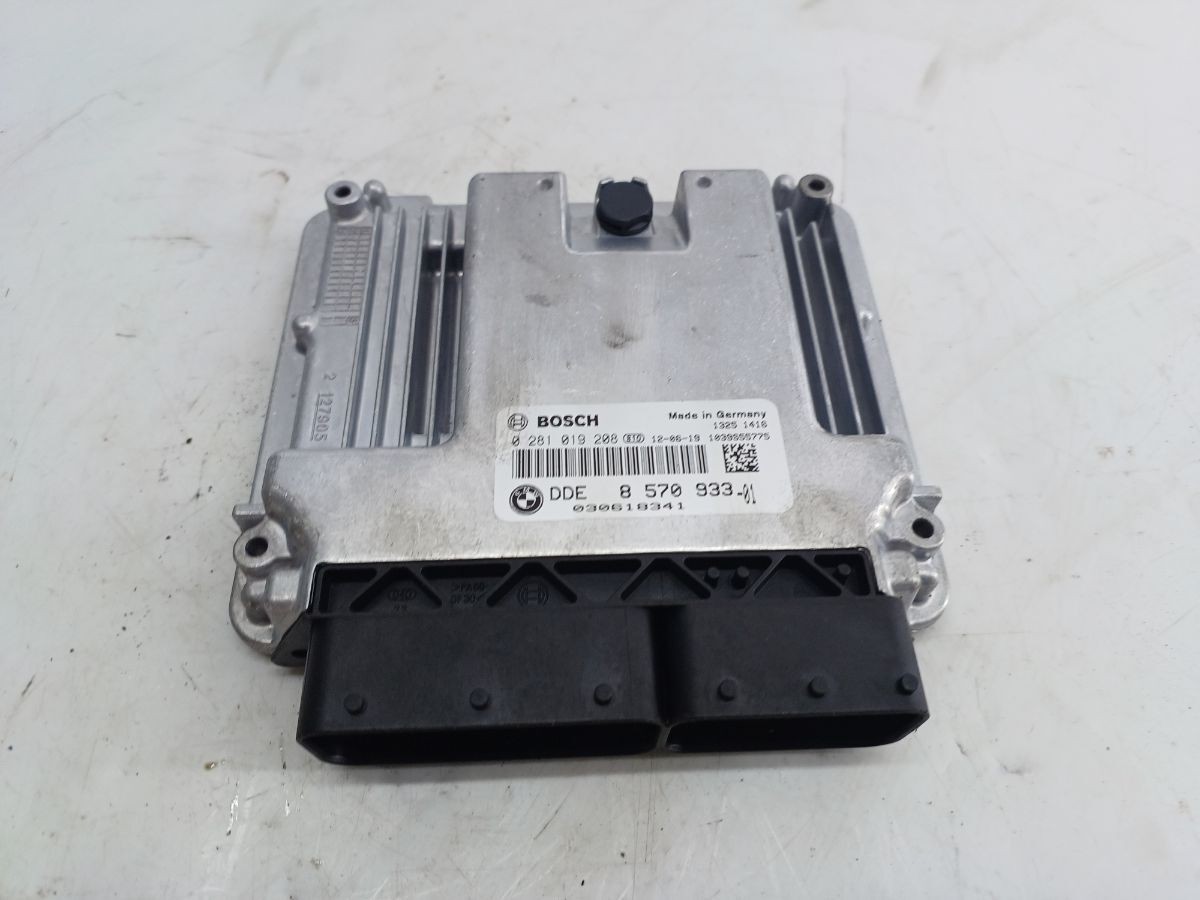 2012 BMW 116d Sport 2.0 Diesel Engine ECU 8570933