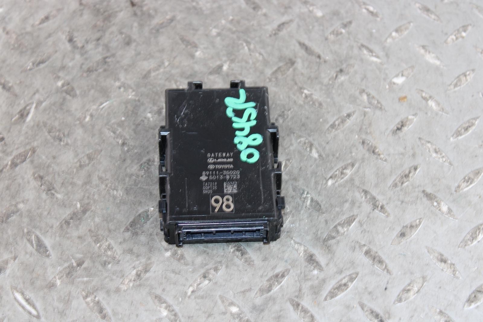 20-24 4 RUNNER Network Gateway RH Dash Control Module BCU BCM Unit Factory OEM