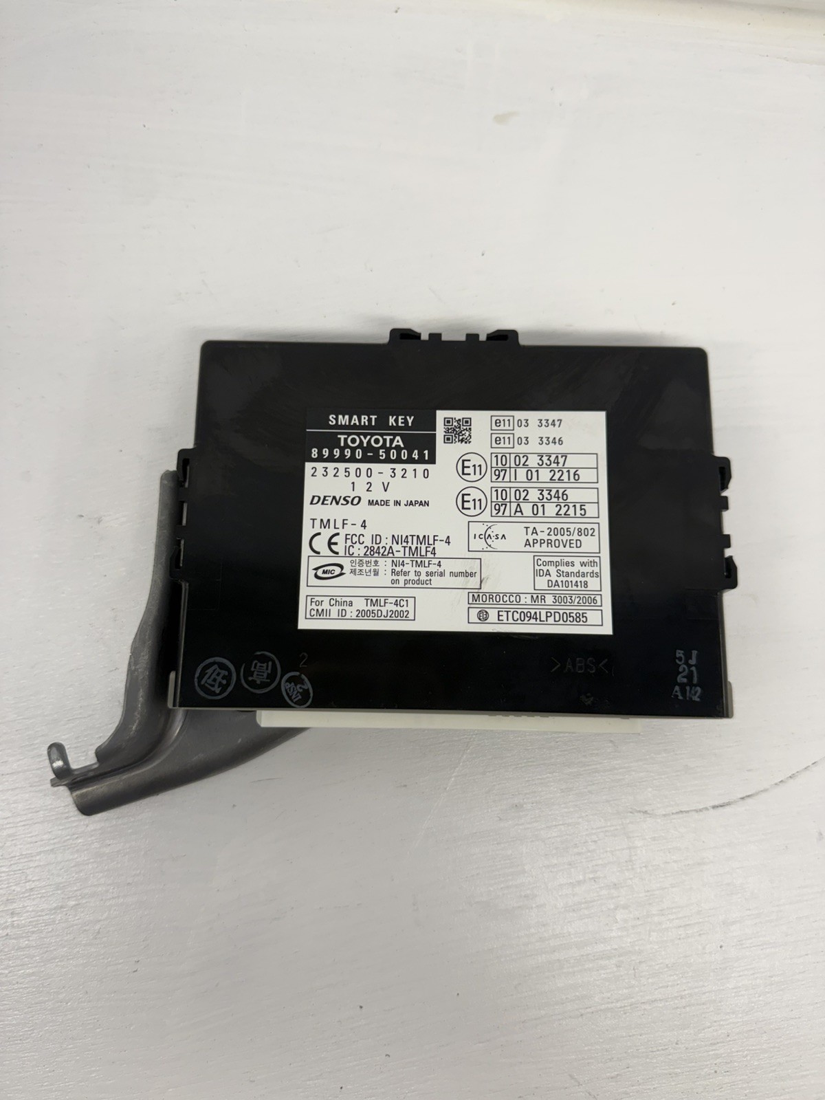 07-12 LEXUS LS460 LS600H Smart Key Theft Locking Control Module 89990-50041 OEM