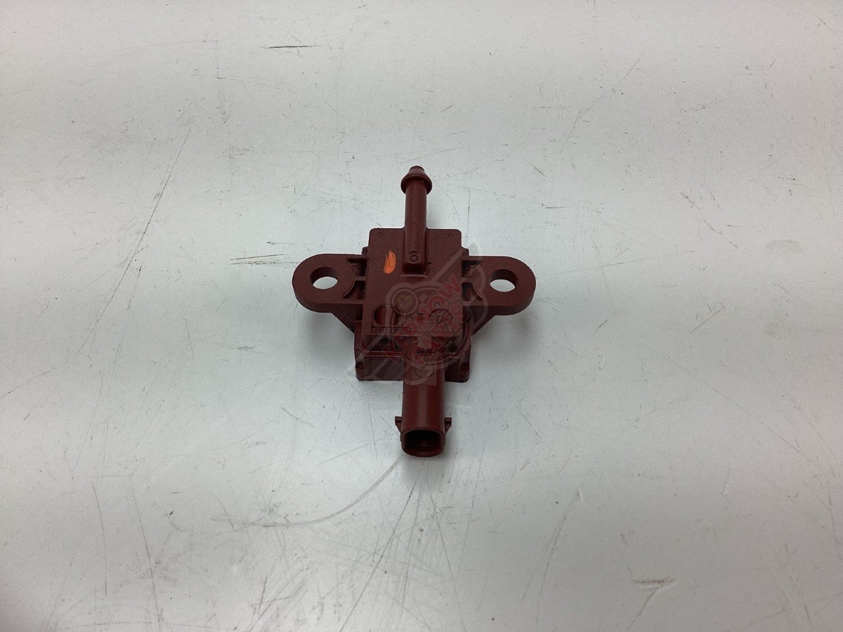 BMW Mini F54 F55 F56 F57 Front Crash Impact Sensor 9337656