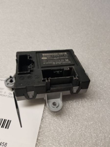 2010 Land Rover LR4 – RH Front Door Module – AH2214D617AD – R320198