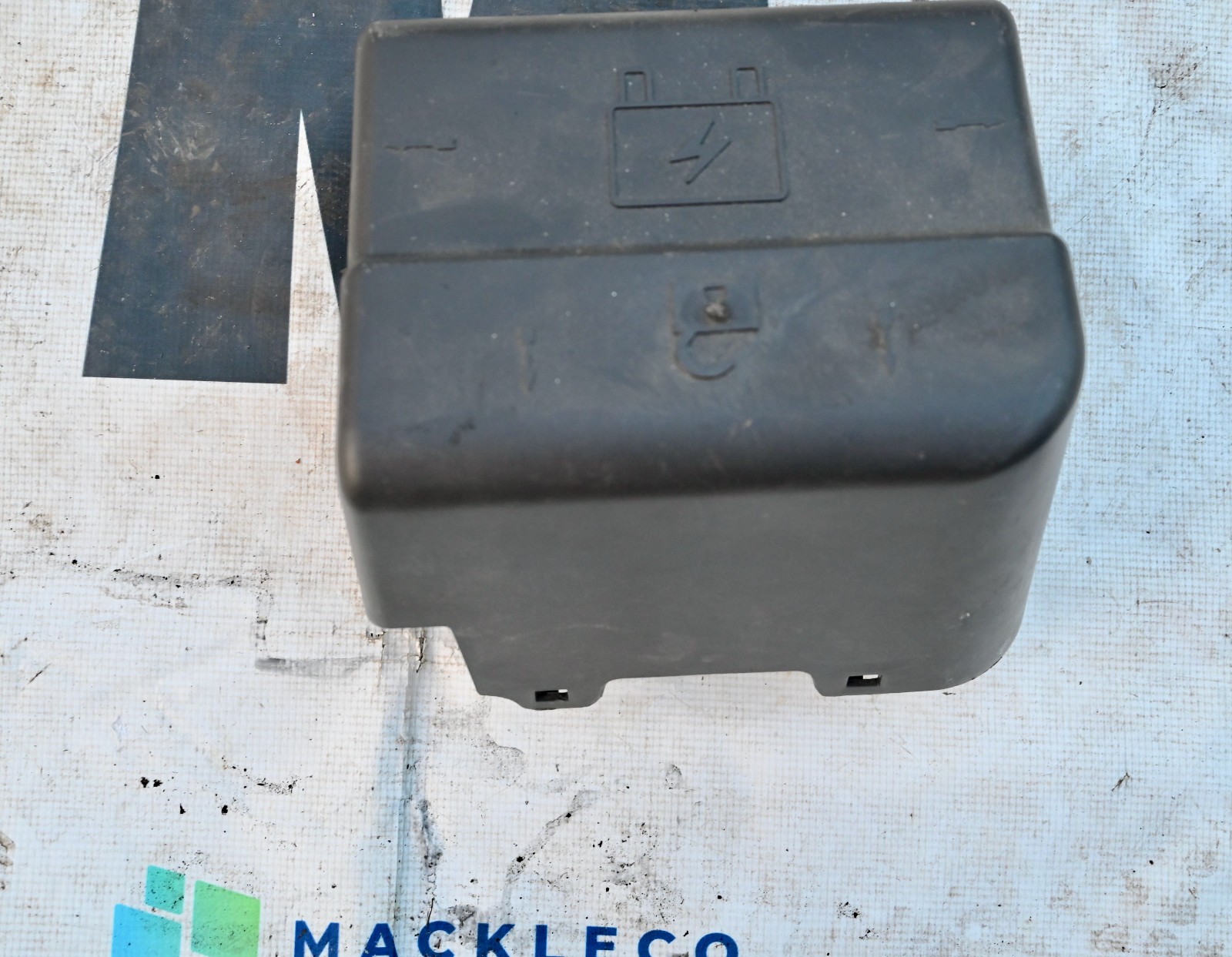 2005 GMC Envoy Denali 5.3L Body Control Module Fuse Panel Interior Fuse 15135466