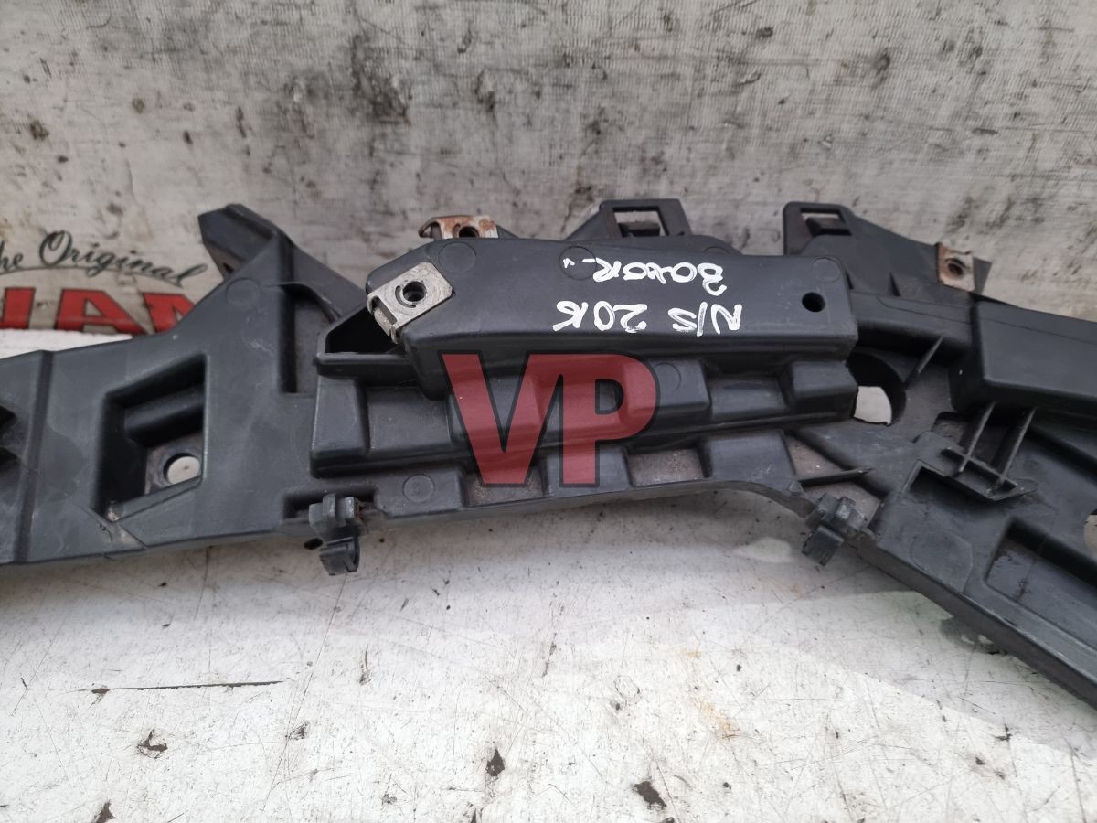 Boxer Relay Ducato – Ns Left Plastic Headlight Mount Bracket (14-24) 137563080