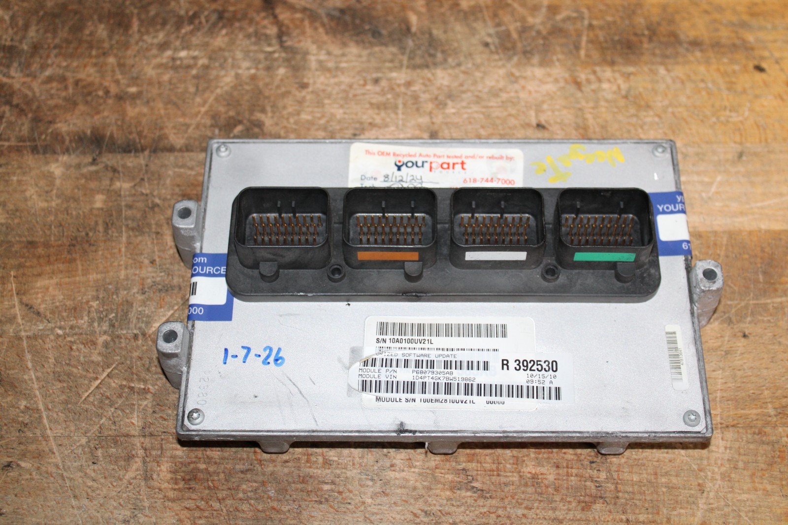 JEEP LIBERTY DODGE NITRO ECM ECU PCM ENGINE COMPUTER MODULE 11 P68079305