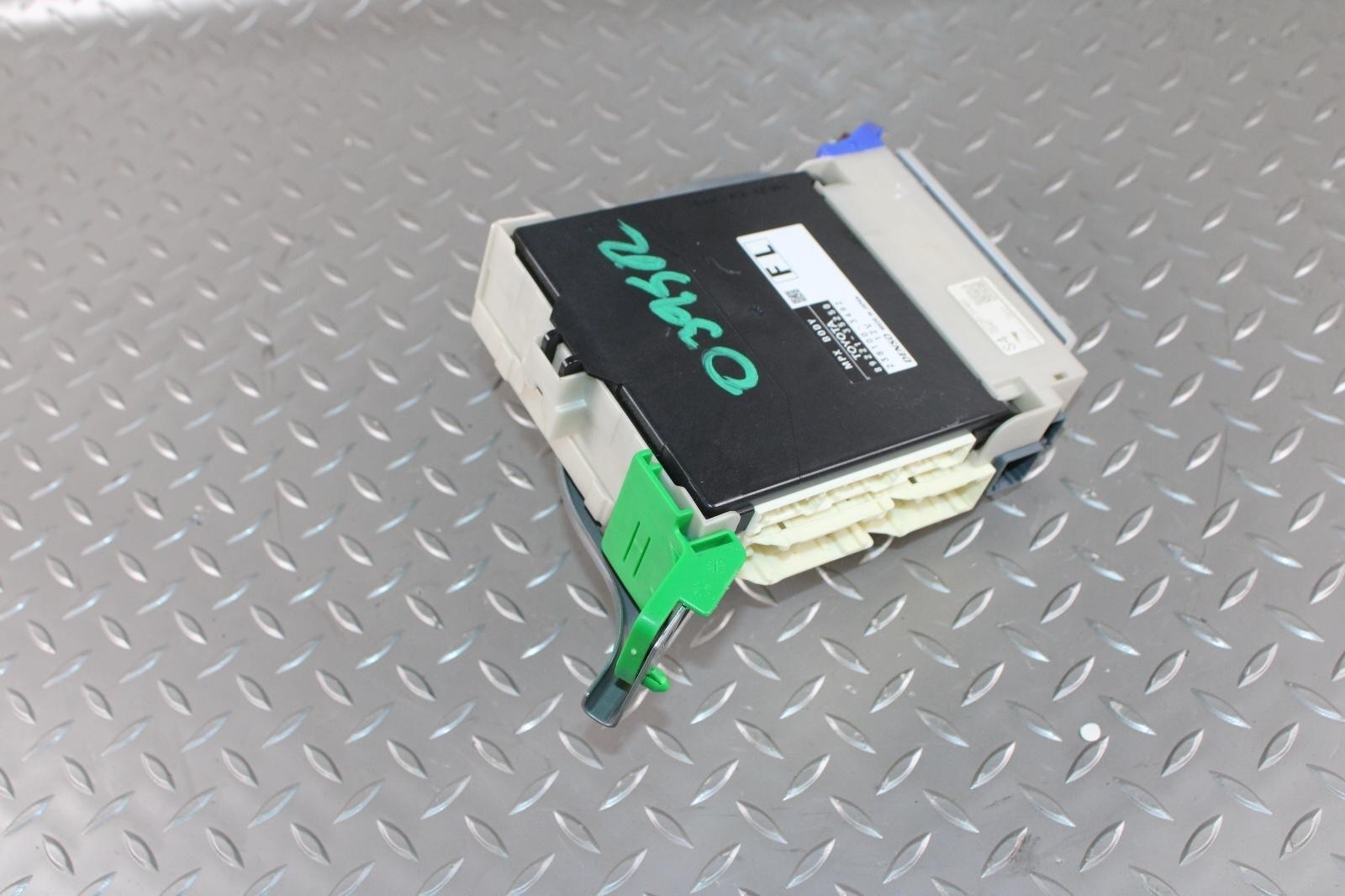 20-21 4 Runner Electronic Multiplex Network Control Module Computer OEM Factory