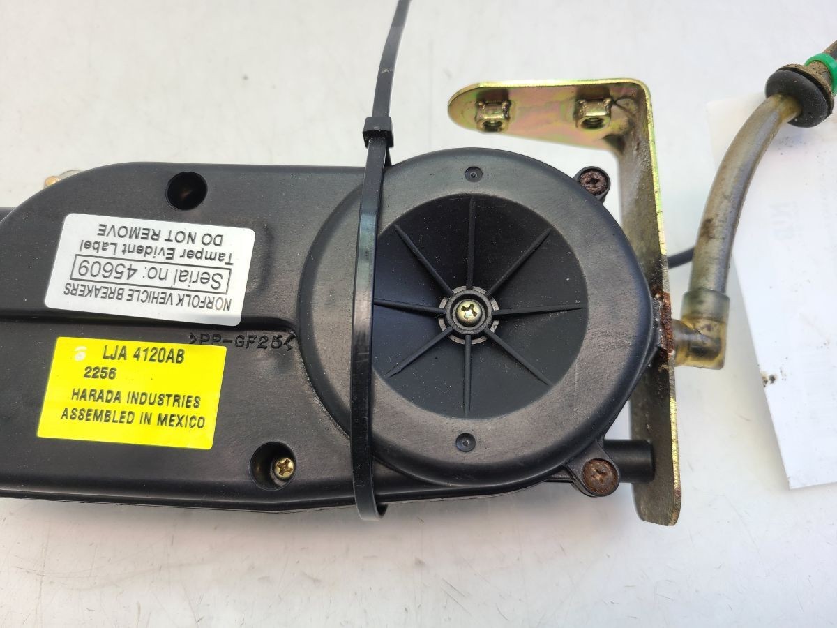 Jaguar X100 XK8 Power Antenna LJA-4120-AB