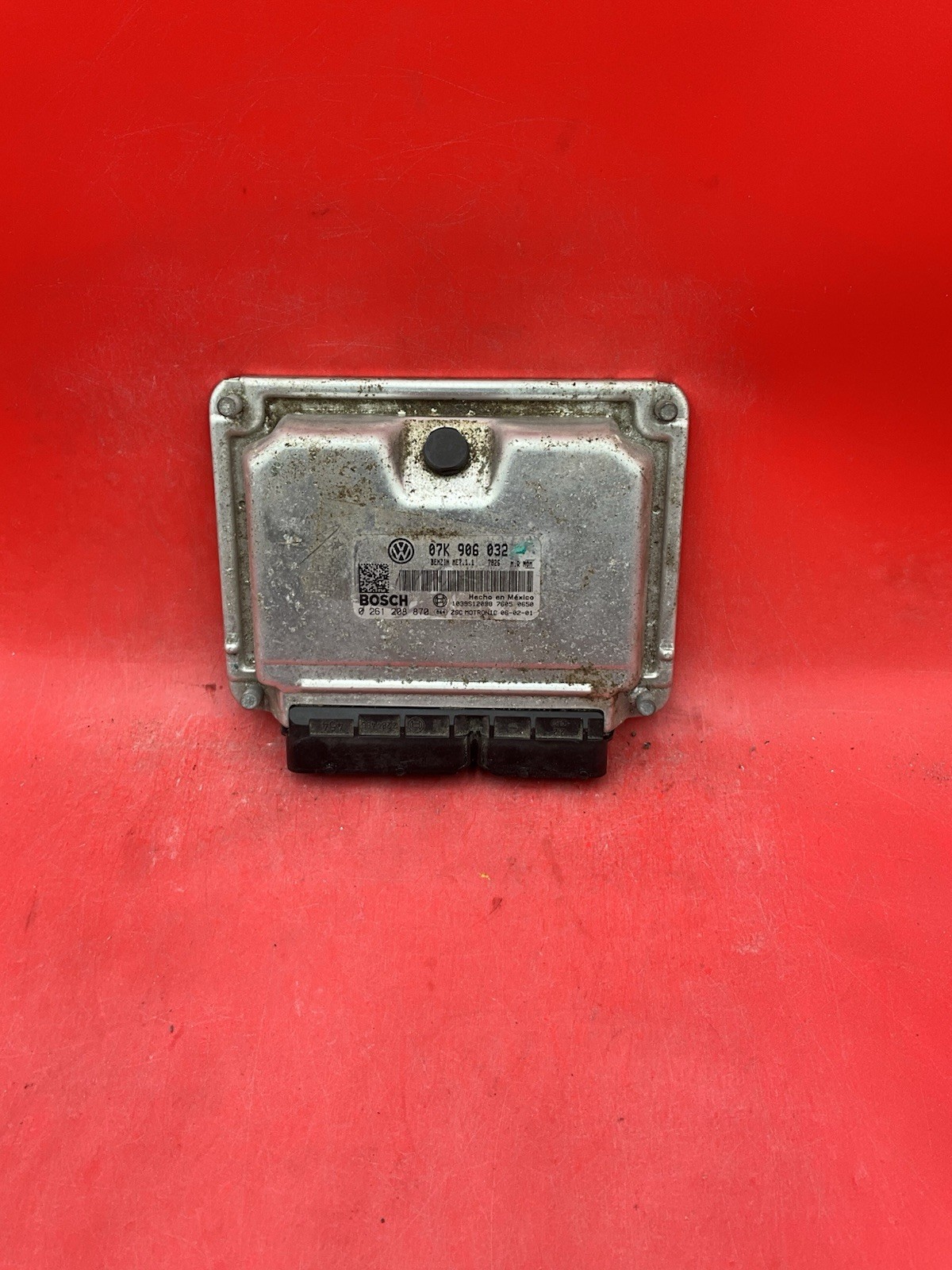 2006 Volkswagen VW Beetle 2.5L Engine Computer Module ECU ECM 07K906032