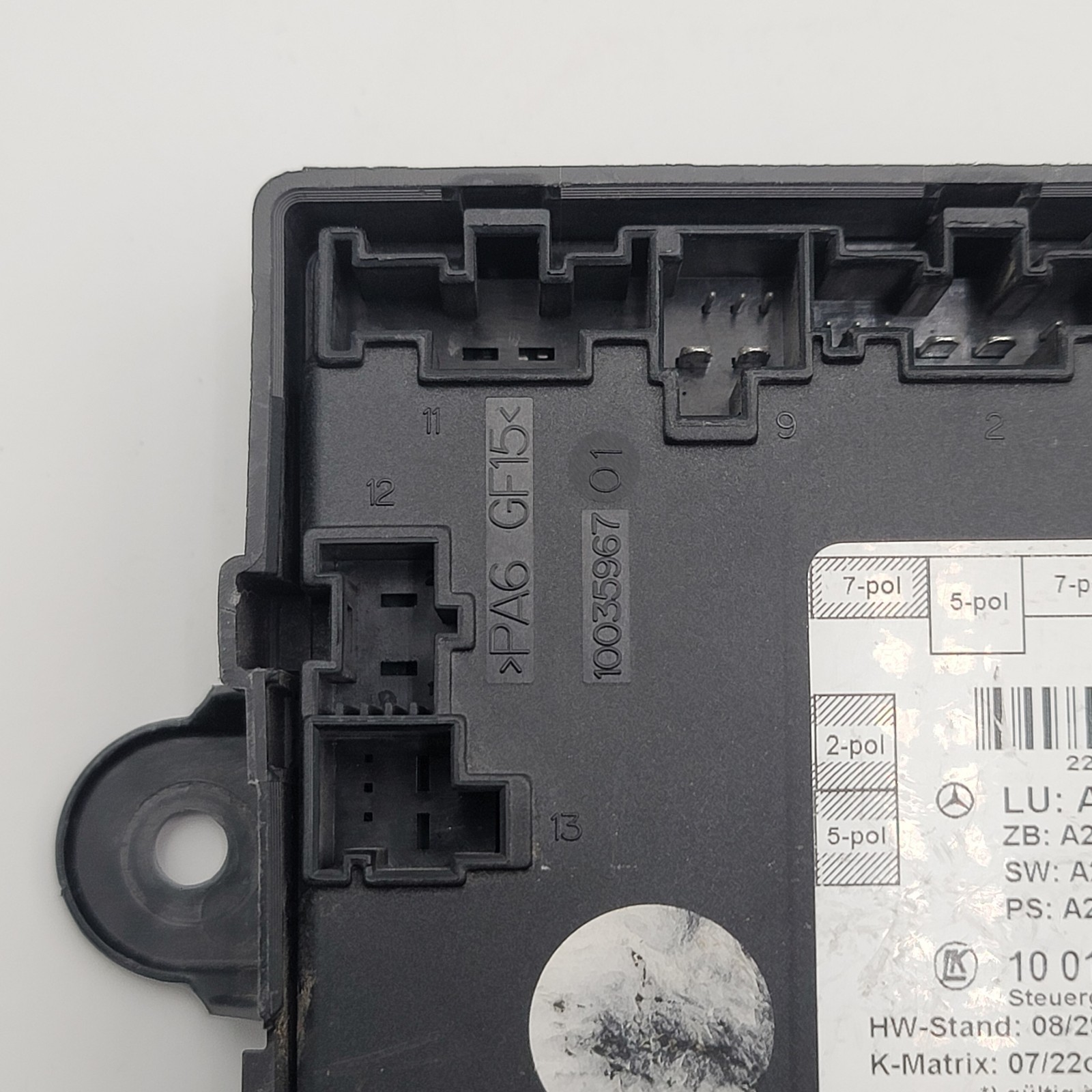 2007 – 2013 Mercedes W221 S400 S550 Rear Side Door Control Unit A2219001101