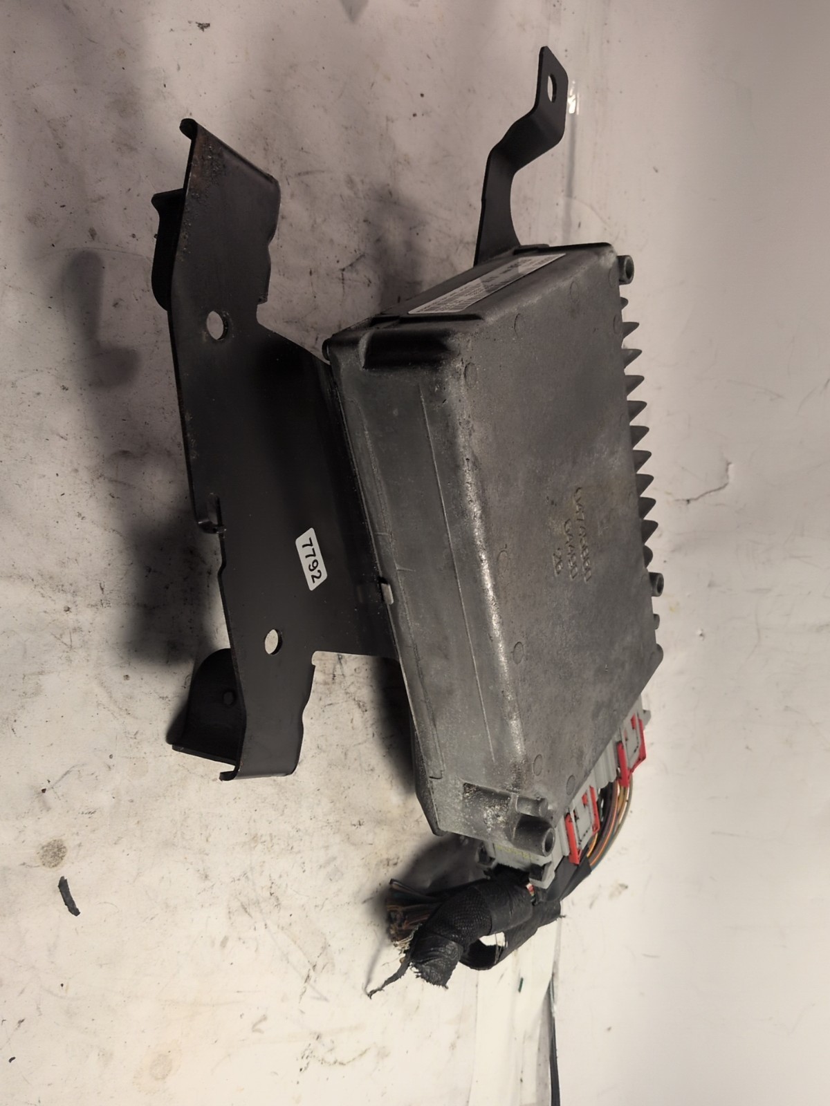 2002 Chrysler Sebring Engine Control Module ECM ECU 04745860 2.7L OEM