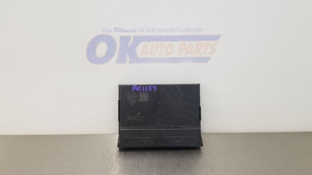 21 CHEVY SUBURBAN 1500 BCM BODY CONTROL MODULE 13537290