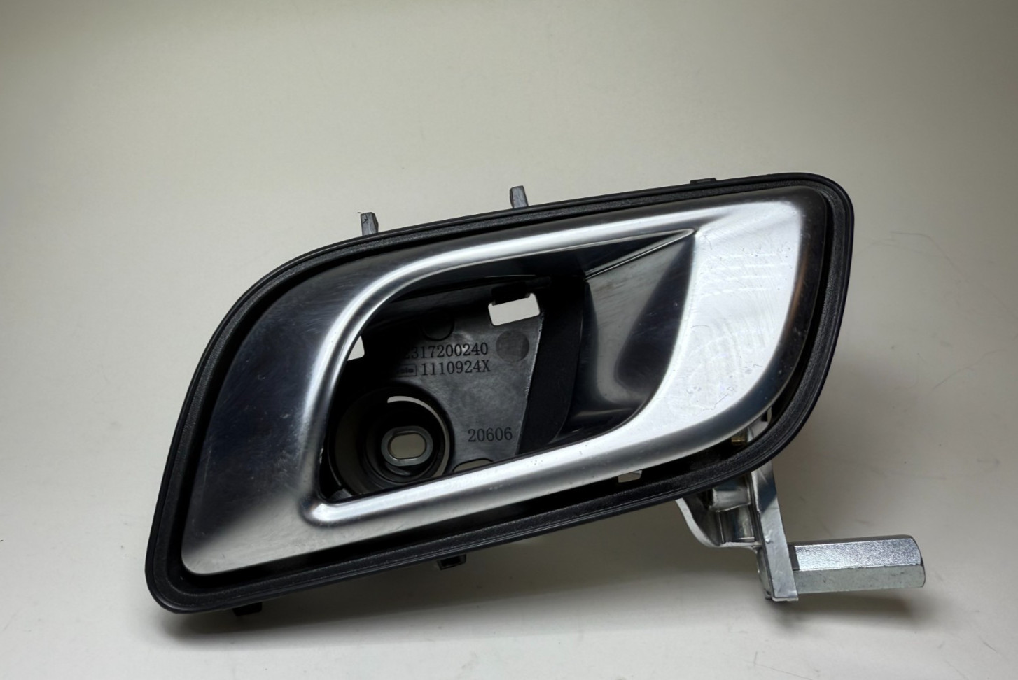 12 – 16 MERCEDES R172 SLK-CLASS FRONT RIGHT INTERIOR DOOR HANDLE A1727660478 OEM