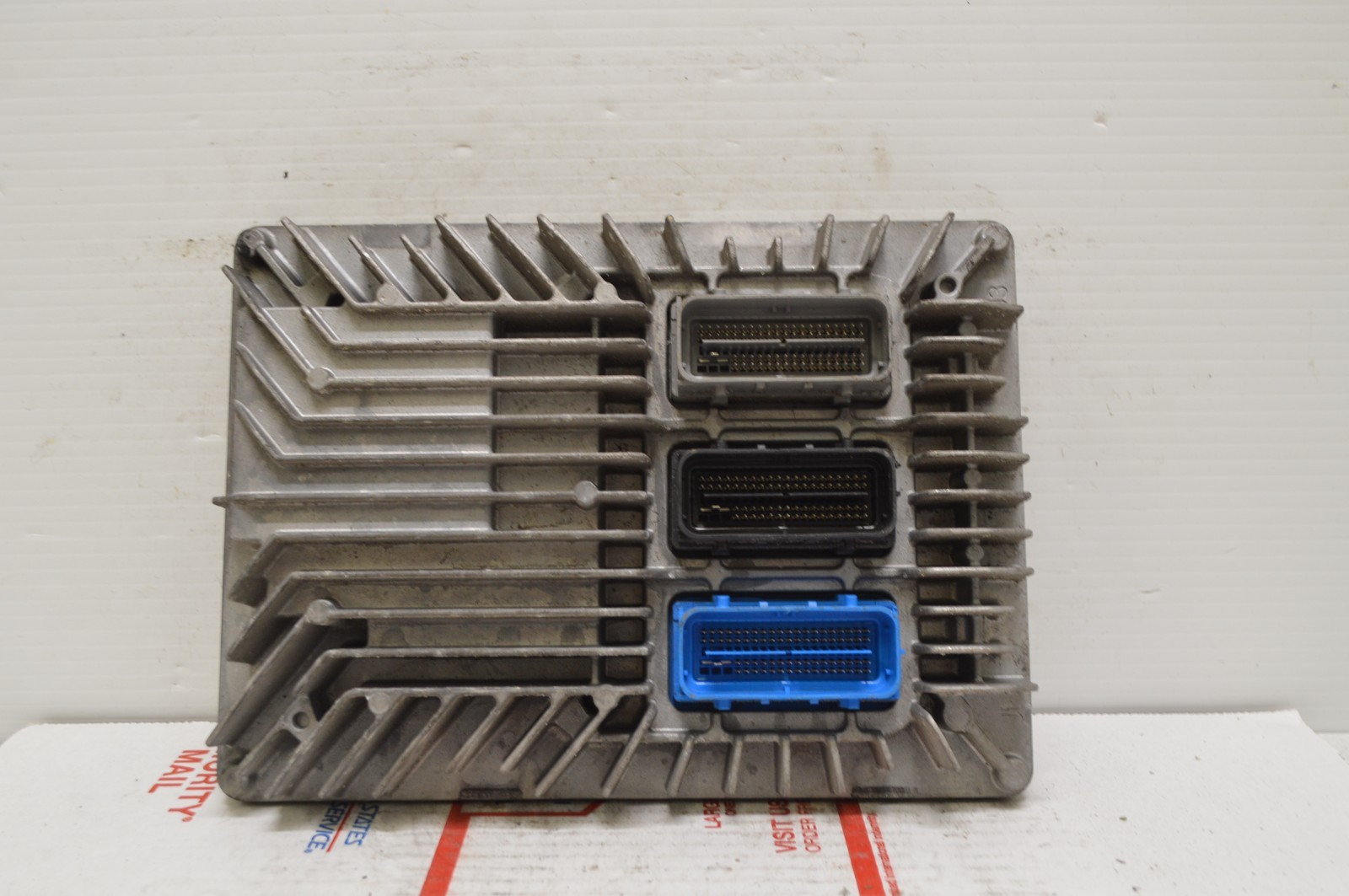 13 14 15 GMC Terrain Malibu 12657776 Engine Control Module Unit Ecm E68 021