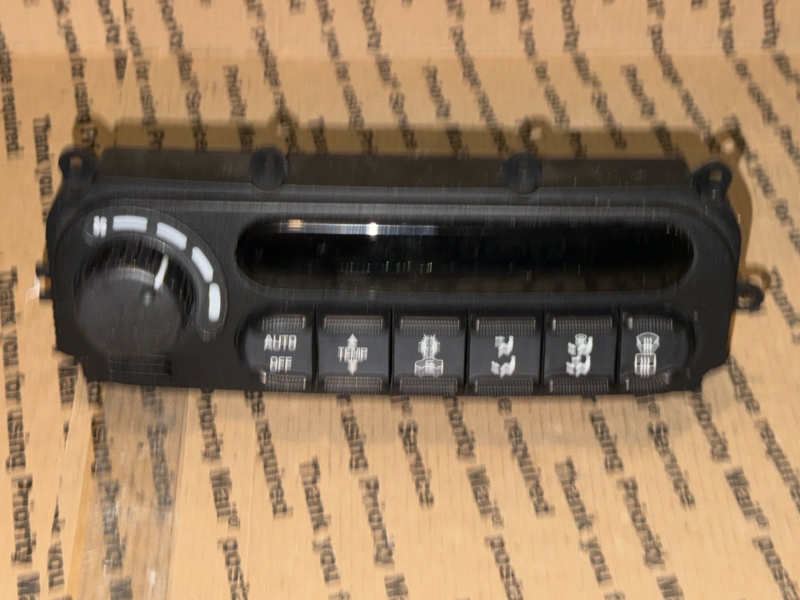 04698199AB 1998-2004 Chrysler 300M Digital Climate Temp Control