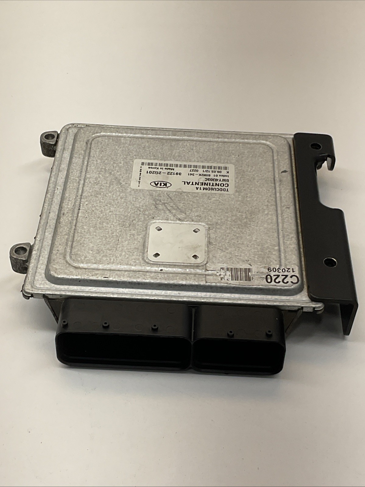 2010-2013 Kia Forte OEM 2.0L ENGINE CONTROL MODULE *ECM*