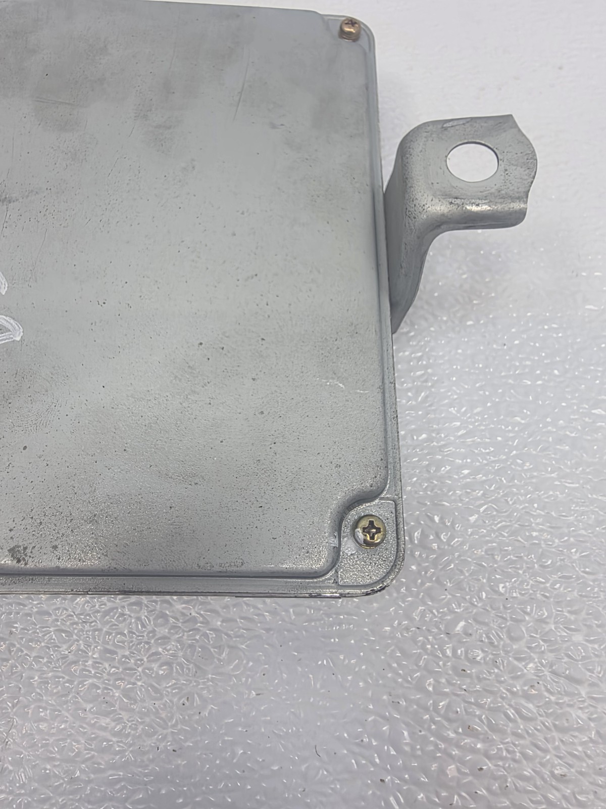1998-2000 Land Cruiser OEM Engine Control Unit 89661-60610 ECU ECM Lexus LX470