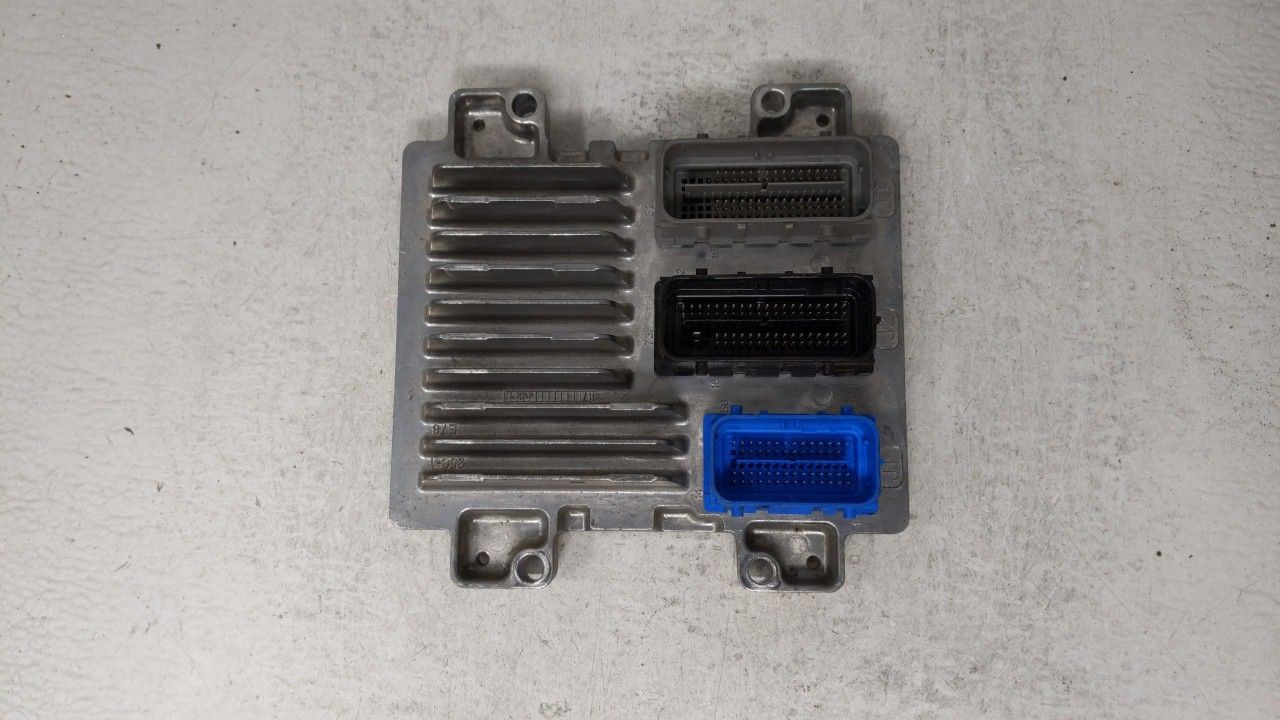 2017-2018 Chevrolet Trax Engine Computer Ecu Pcm Ecm Pcu Oem UXQPO