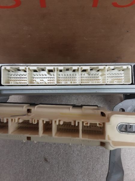 2007 TACOMA ELECTRONIC CONTROL MODULE RH DASH 6 CYLINDER AT 89661-04C41