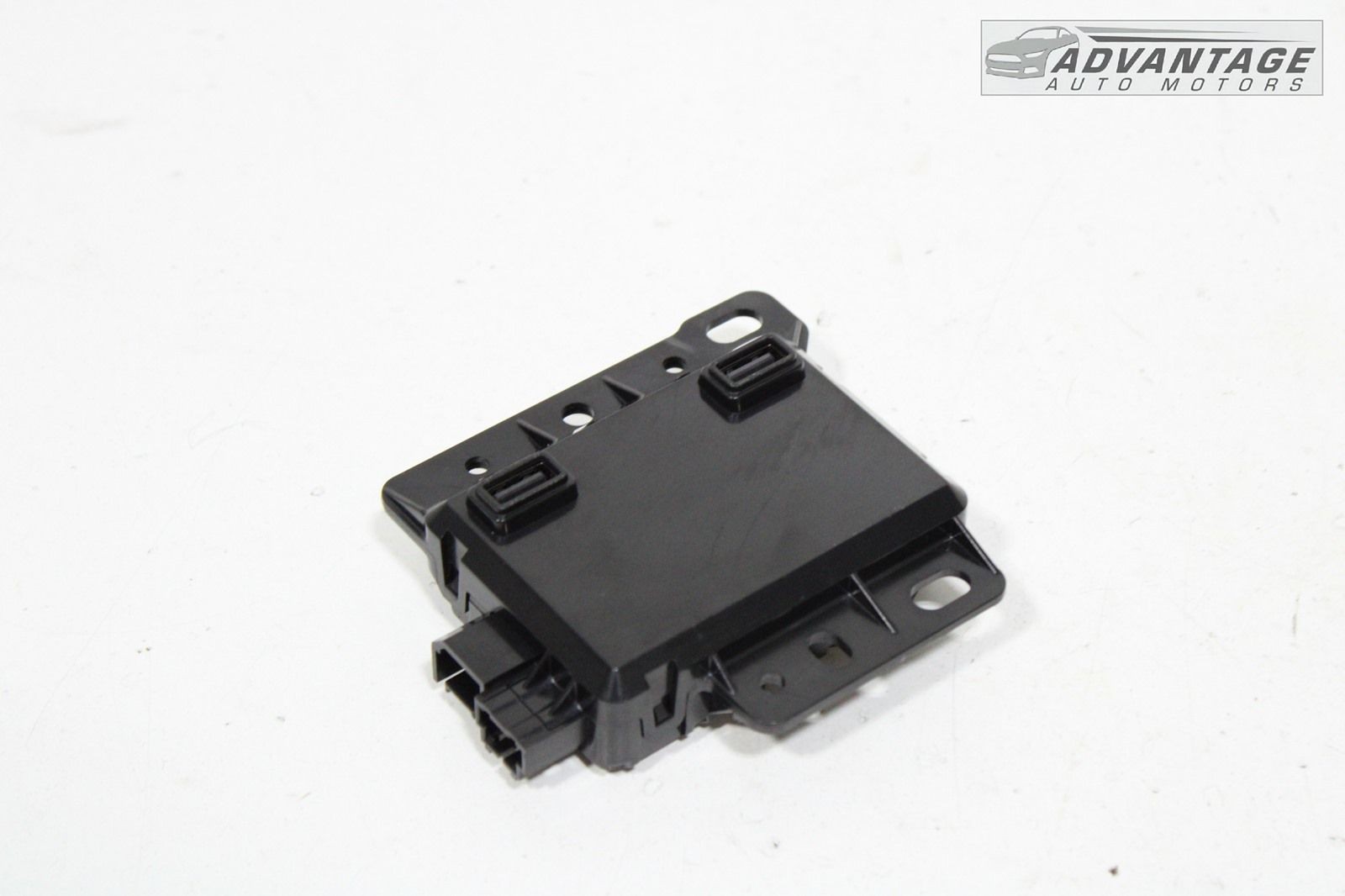2017-2022 TESLA MODEL 3 CENTER CONSOLE USB HUB CHARGER CONTROL MODULE UNIT OEM