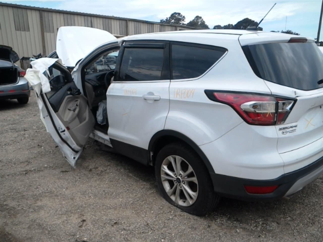 Engine ECM Electronic Control Module 1.5L Fits 17-19 ESCAPE 104853024