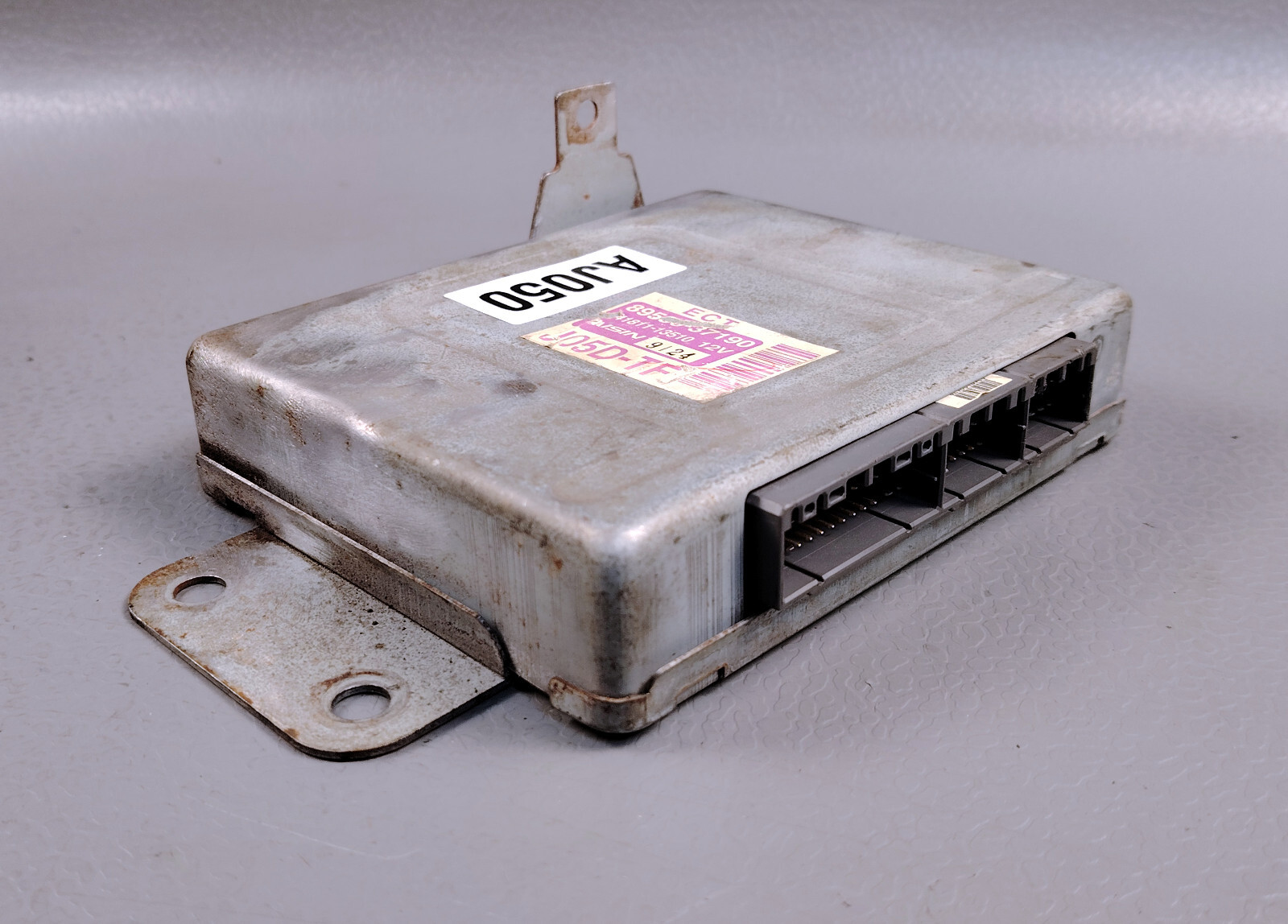 HINO TRANSMISSION CONTROL MODULE ECT TCM TCU J05D-TF 89530 37190