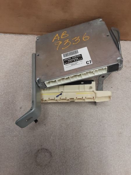 2007 TACOMA ELECTRONIC CONTROL MODULE RH DASH 6 CYLINDER AT 89661-04C41