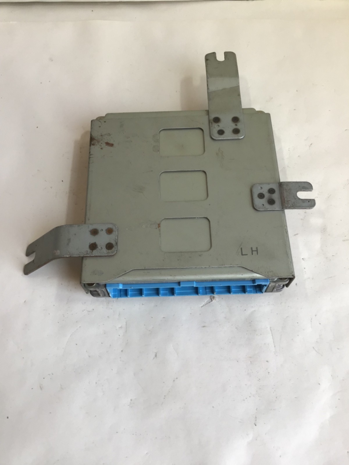 96 Subaru Impreza 2.2 ECU ECM Engine Control Unit Computer 22611AC461 A18000D24