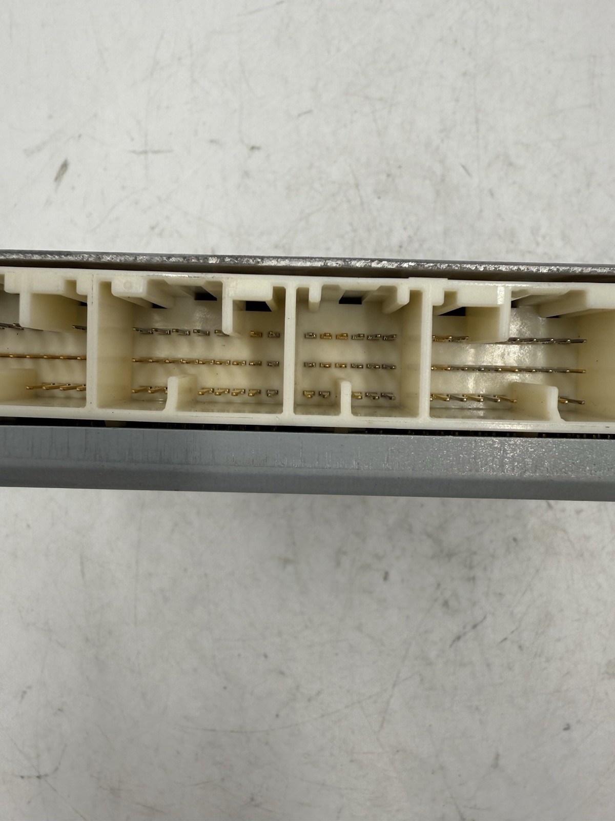 01-03 Toyota RAV4 4cyl Auto 2WD Engine Control Module Computer 89661-42880 OEM