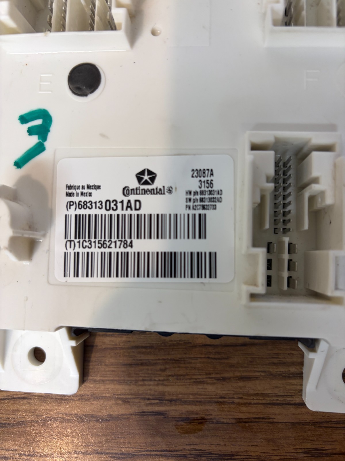 2016 – 2017 Dodge Durango / Jeep Grand Cherokee New OEM BCM 68313031AE