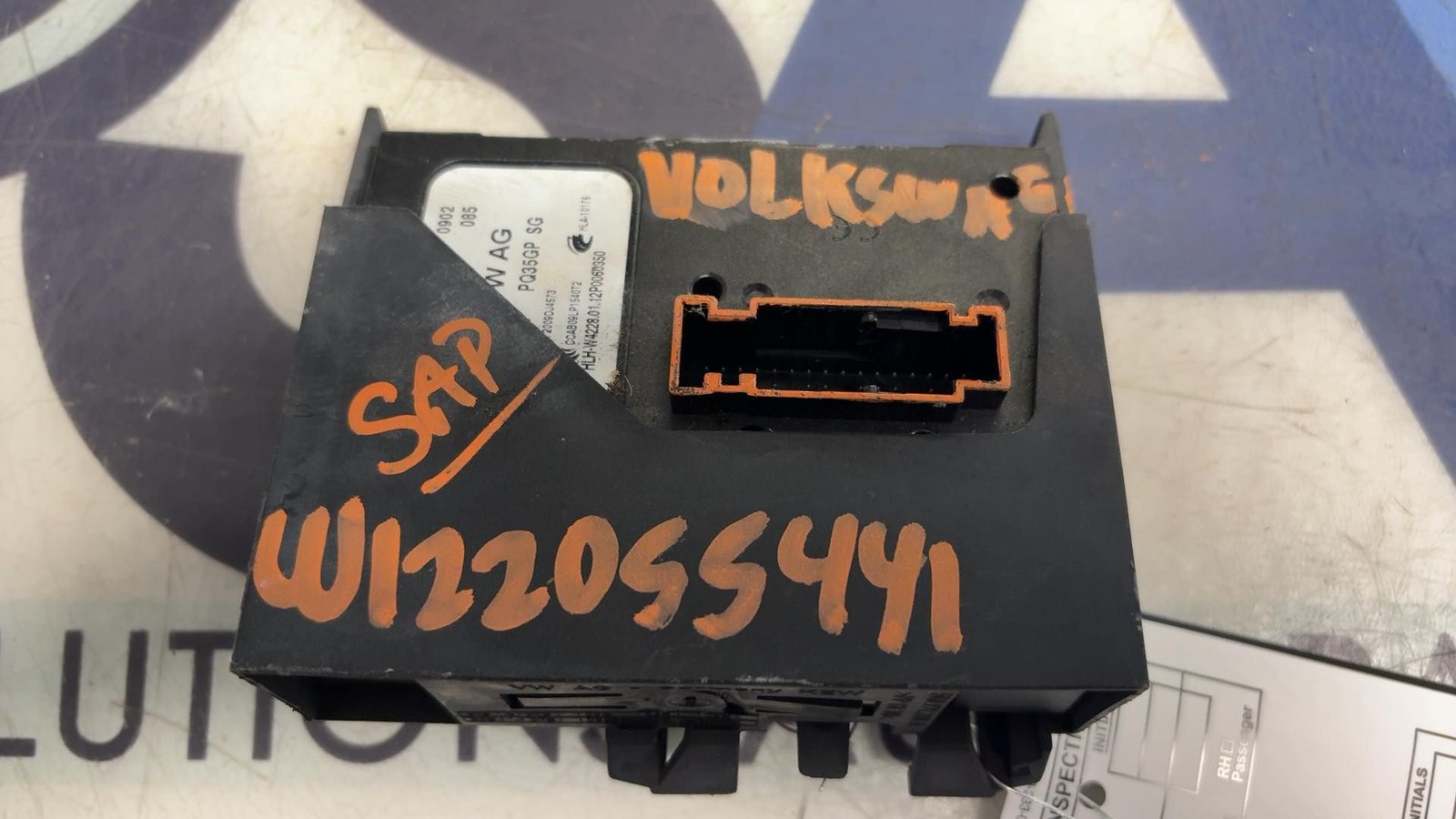 2012-19 Volkswagen Beetle Driver Assist Module 5k0 959 434 B