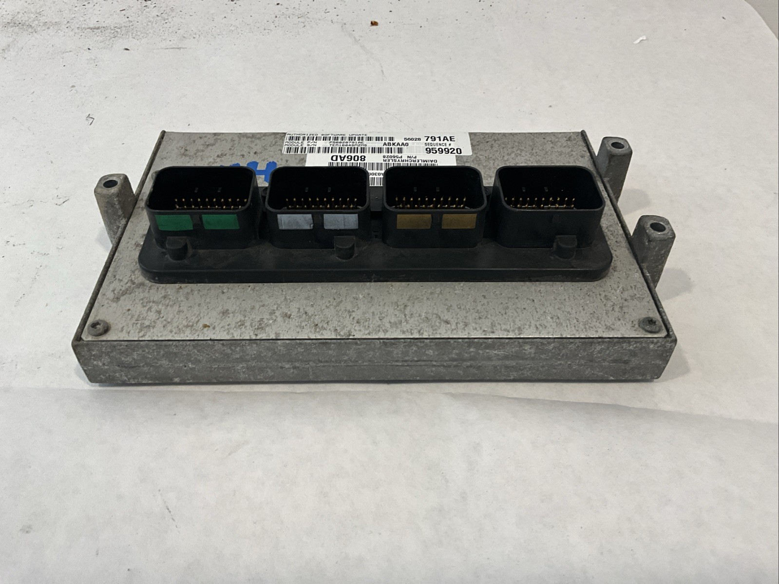 2004 Dodge Ram 1500 Engine Computer ECU Control Module Unit P56028806AD 3.7L OEM
