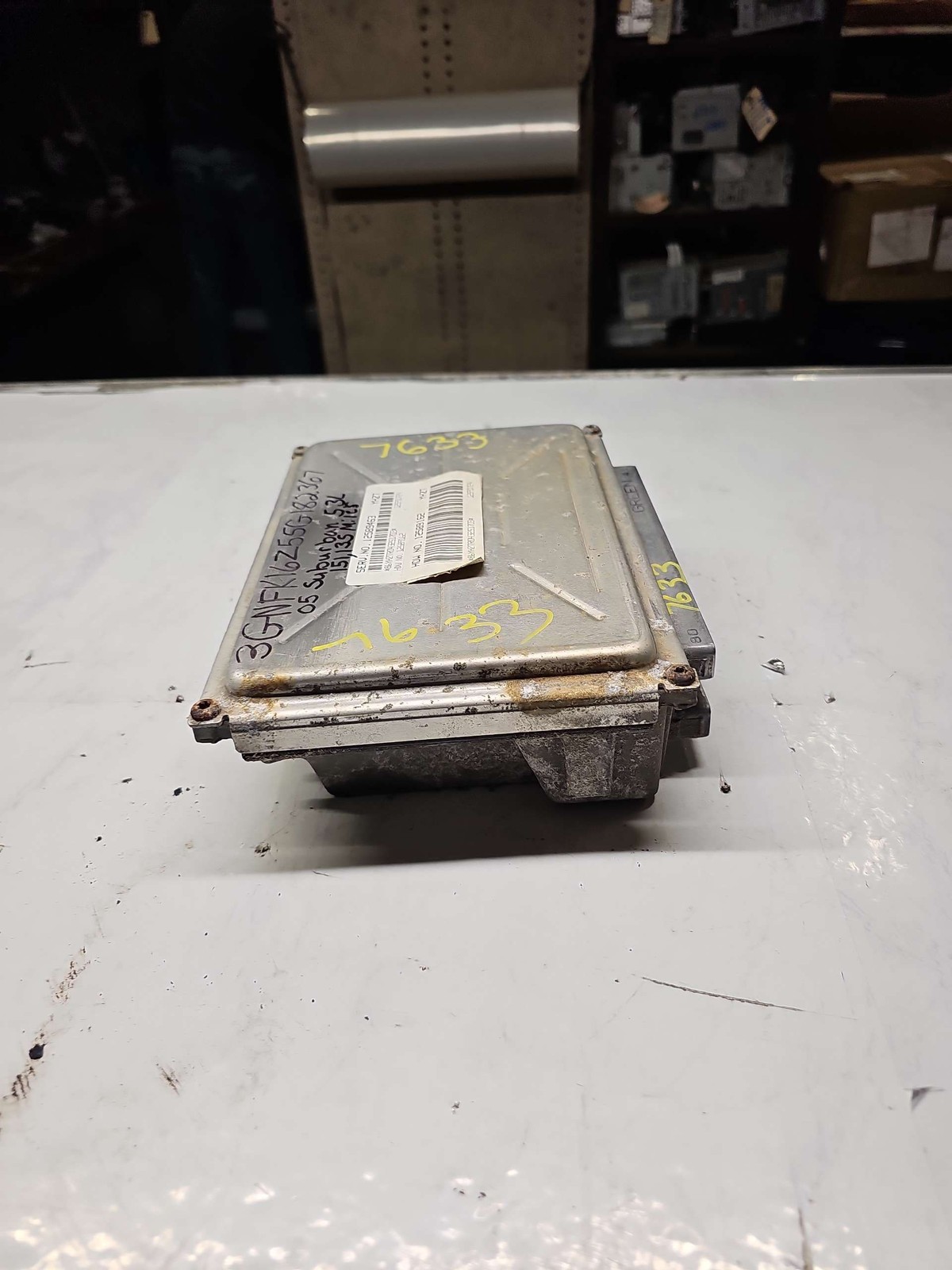 2003-2006 SUBURBAN 1500 AVALANCHE CADILLAC ESCALADE ELECTRONIC CONTROL MODULE