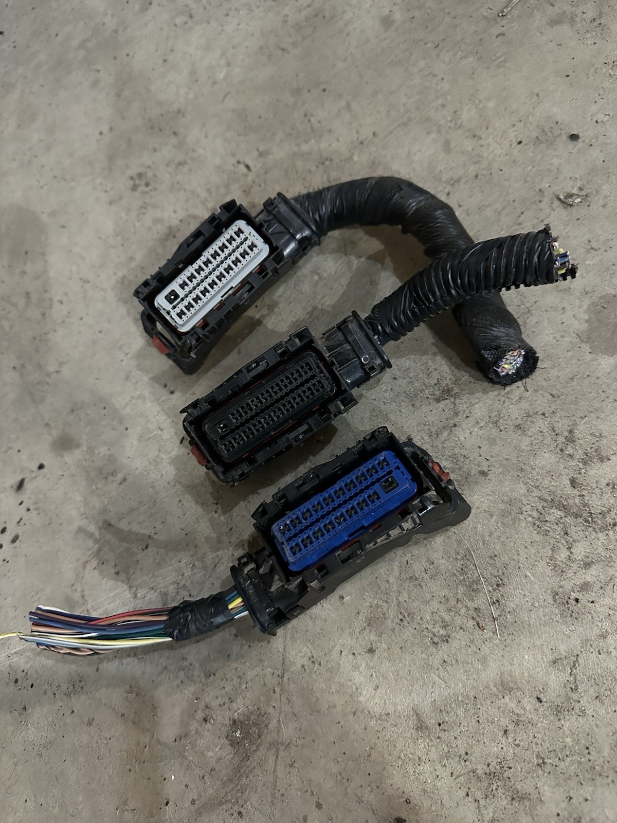 13-16 ACADIA ECM ENGINE CONTROL MODULE PIGTAIL WIRE HARNESS OEM 4363-33