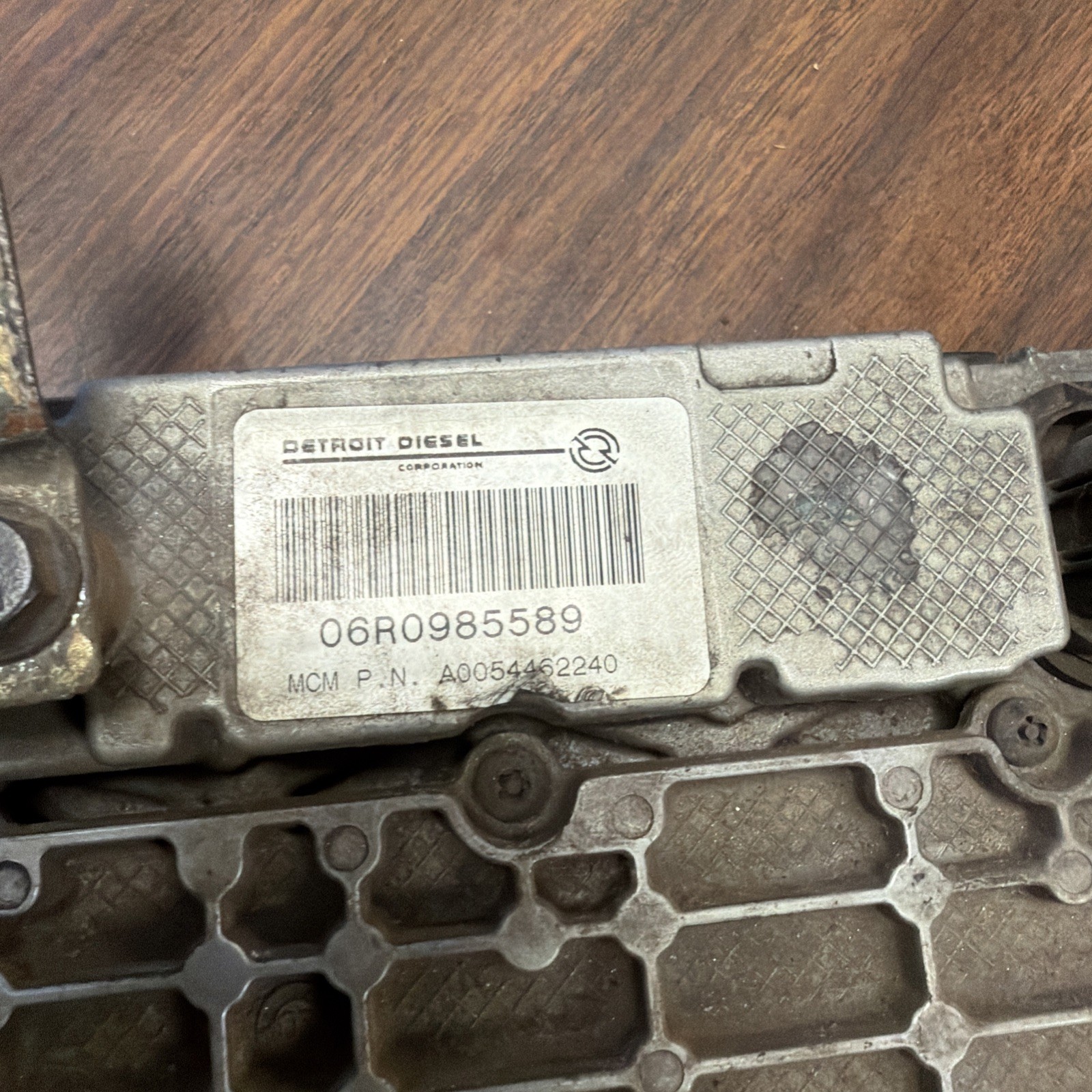 DAIMLER CHRYSLER ENGINE Control Module (ECM) MCM , A 005 446 22 40 ZGS001