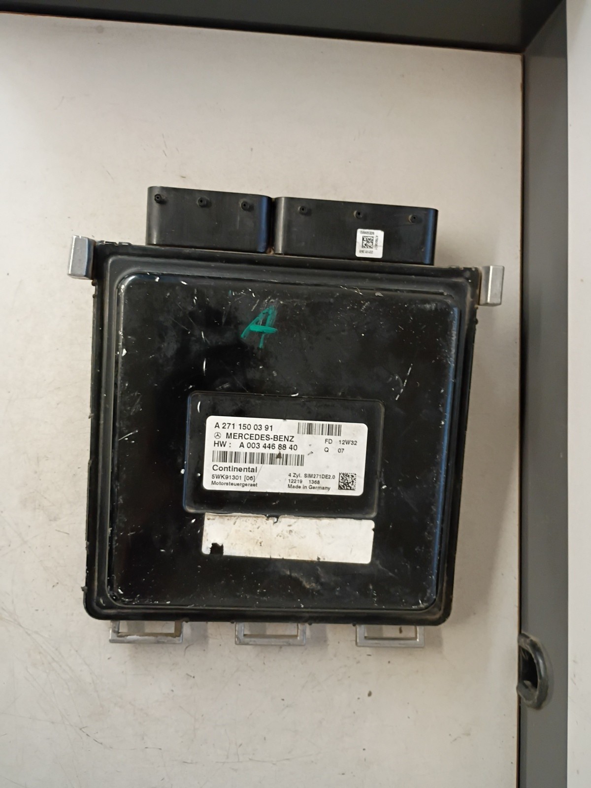 2012-2014 MERCEDES W204 C250 1.8 ECU Engine Control Module ECM A2711500391 OEM